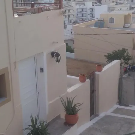 Kelly'S Studio Sisamos Karpathos Town  Exterior photo